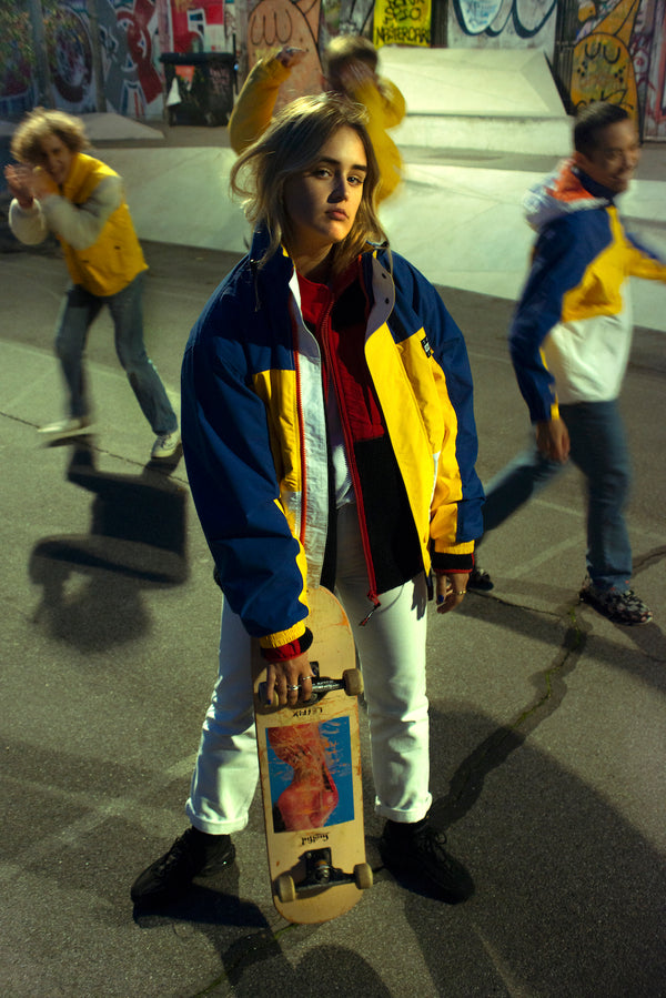 tommy-jeans-outdoors