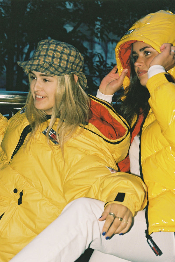 tommy-jeans-outdoors